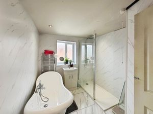 Photo 1- click for photo gallery